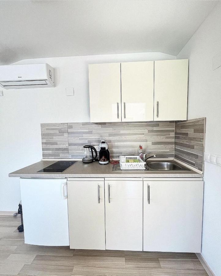 Apartments Vero Оребич Экстерьер фото